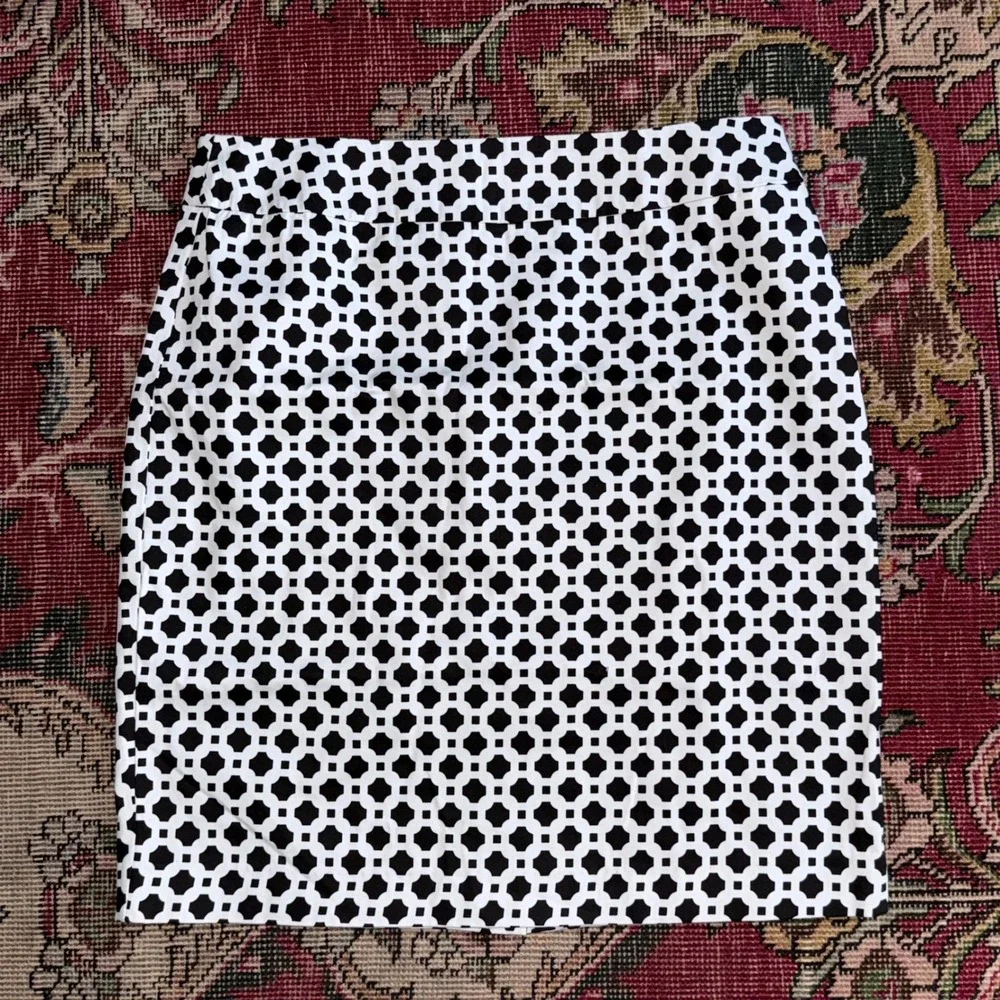 Cynthia Rowley Pencil Skirt Womens 8 Black White Excellent Geometric Lattice Zip